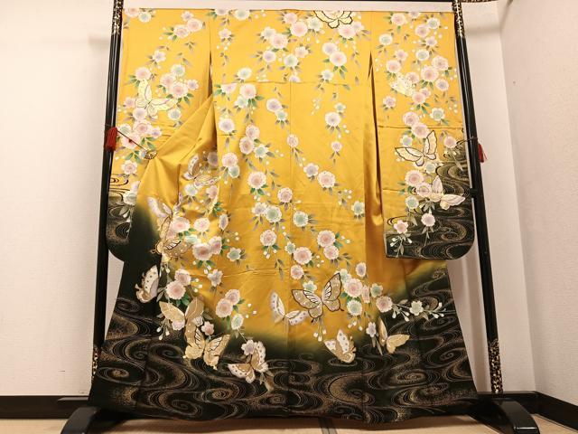 平和屋着物●豪華振袖　駒刺繍　流水花蝶文　暈し染め　金彩　正絹　逸品　AABF6932ph