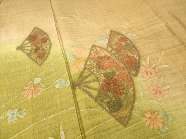 平和屋着物●訪問着　紬地　中国三大刺繍　スワトウ刺繍　汕頭刺繍　扇面花文　暈し染め　金彩　正絹　逸品　AABF9005ck 平和屋本店□極上 中国三大刺繍 スワトウ刺繍 汕頭刺繍 総刺繍 訪問着