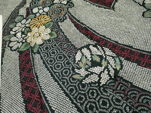 平和屋着物○豪華振袖 総絞り 駒刺繍 吉祥草花文 金彩 正絹 逸品