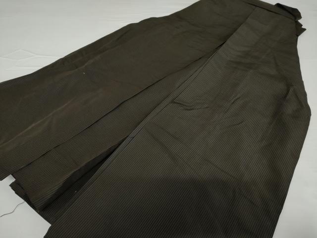 平和屋着物●男性　馬乗り袴　縞　正絹　逸品　AABF9154cs_1