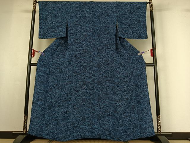 藍型染め 単衣 小紋 正絹 ぜんまい紬 鴛鴦 草花 居敷当て イ5829 平和屋着物▽上質な小紋 単衣 藍 型染め 草花文 鬼しぼ縮緬 正絹 逸品