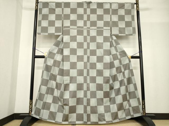 平和屋着物●本場大島紬　市松文　正絹　逸品　AABF9663ck