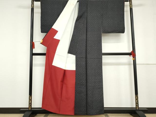 平和屋着物●本場大島紬　龍郷絣　正絹　逸品　AABG0325cs_2