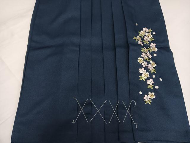 平和屋着物●女性　行灯袴　舞桜文　洗える着物　未使用　AABG5726ph_4