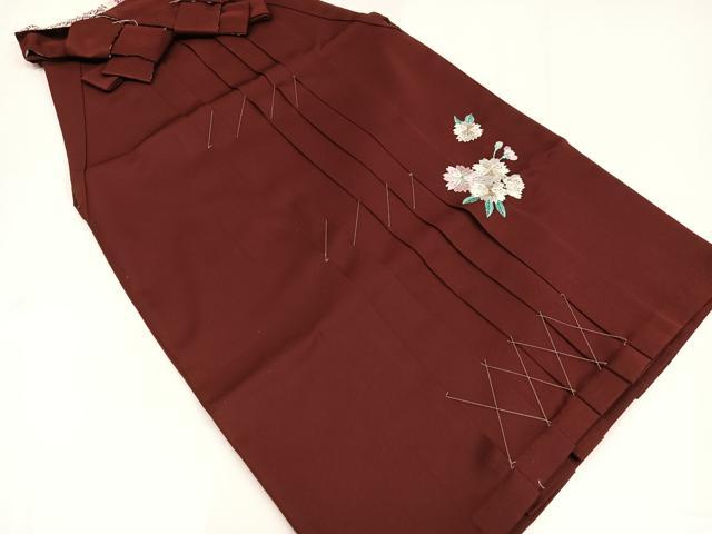 平和屋着物●女性　行灯袴　刺繍　舞桜文　洗える着物　未使用　AABG6483ph