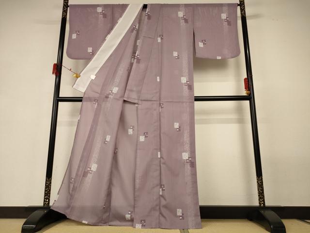 平和屋着物＊夏物　小紋　絽　色紙枝葉文　洗える着物　AABG7474jd_2