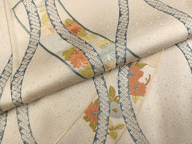 平和屋着物●訪問着　刺繍　立涌草花文　正絹　逸品　AABG9031ph 平和屋着物○訪問着 刺繍 立涌草花文 正絹 逸品 AABG9031phの通販はau
