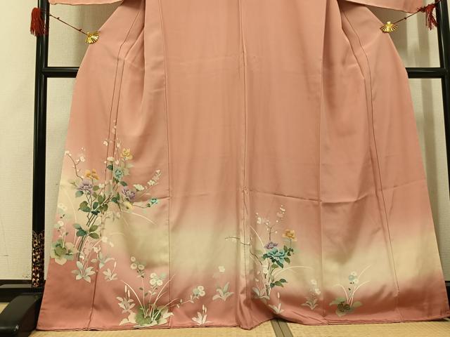 着物　正絹　訪問着 作家物　鶯色系　暈し　花々　金彩　落款 平和屋着物□訪問着 枝花文 暈し染め 金銀彩 正絹 逸品