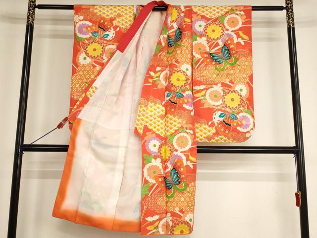 平和屋着物[]七五三　女の子　5歳　祝着・長襦袢セット　花蝶文　菊　金彩　洗える着物　AABH2864ja_1
