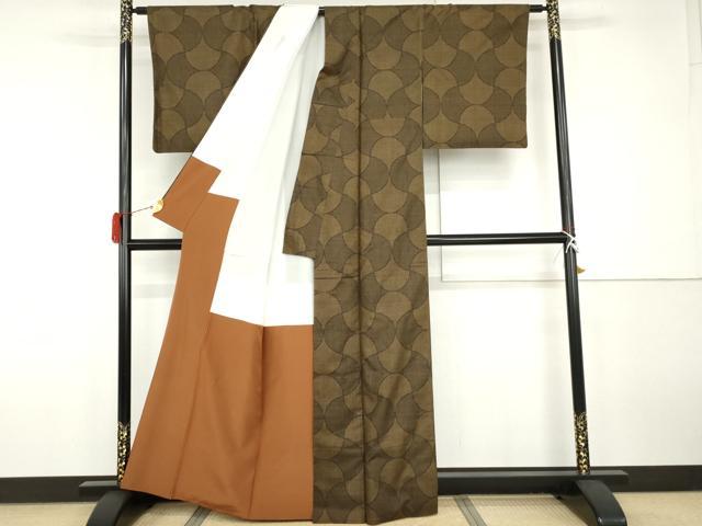 平和屋着物●本場大島紬　一元7マルキ　幾何学文様　正絹　逸品　AABH3706cs_1