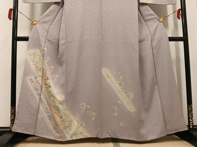 平和屋着物●訪問着　向い鳥葡萄花唐草文　暈し染め　金彩　正絹　逸品　AABH3825ph_2