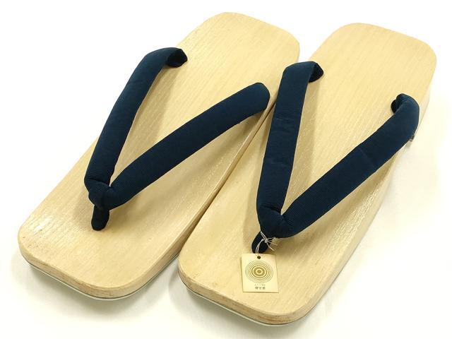 平和屋着物●男性　和装小物　下駄　伊と忠　鼻緒：紺　逸品　未使用　AABH4392ay