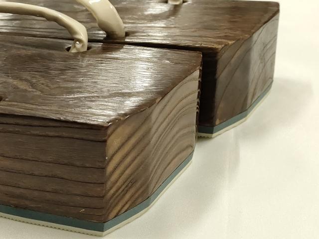 平和屋着物●男性　和装小物　下駄　伊と忠　鼻緒：白×赤　逸品　AABH4393ay_3
