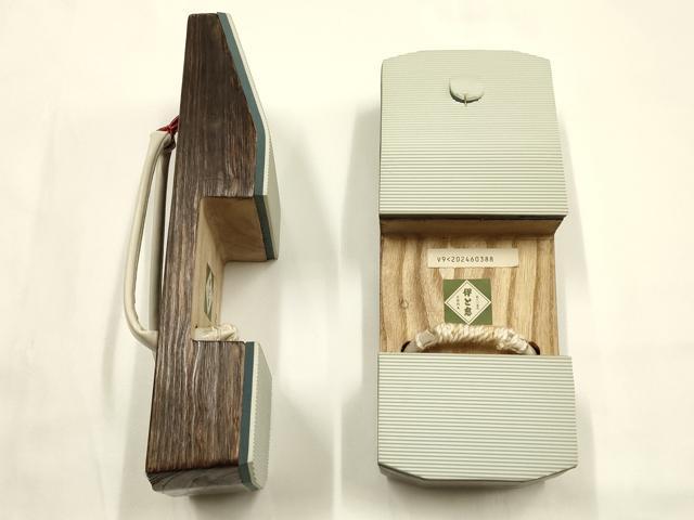 平和屋着物●男性　和装小物　下駄　伊と忠　鼻緒：白×赤　逸品　AABH4393ay_4