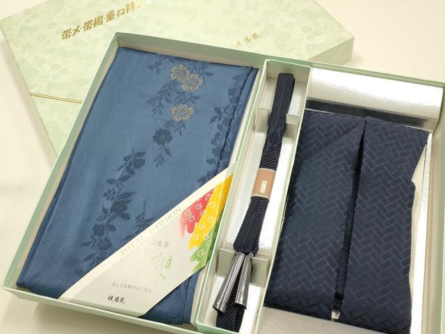 平和屋着物●和装小物　帯締め・帯揚げセット　笹浪組　枝垂れ花文　桧垣地紋　金糸　健勝苑扱い　逸品　未使用　AABH6797ay