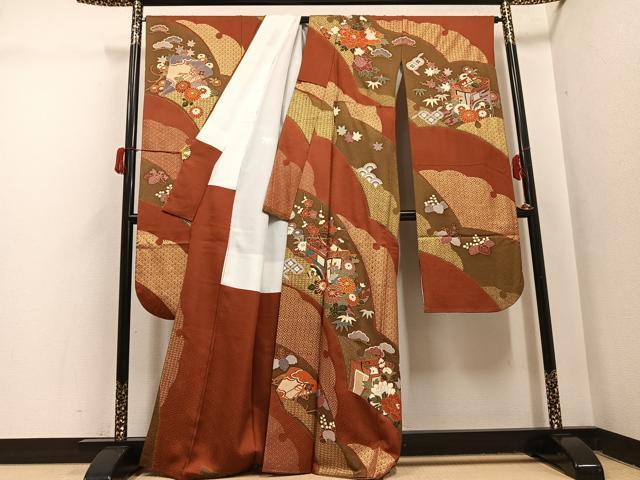 平和屋着物●豪華振袖　駒刺繍　雪輪御所車草花文　金彩　正絹　逸品　AABH6903ph_1