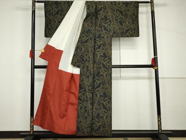 平和屋着物●本場大島紬　笹竹文　黒地　正絹　逸品　AABH7162cs_2