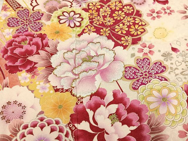 平和屋着物●豪華振袖　刺繍　花蝶文　銀彩　銀通し地　正絹　逸品　AABH8306ph_3