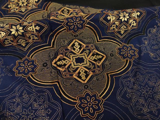 平和屋着物●創業460年・千總　黒留袖　駒刺繍　飾花文　金彩　高島屋扱い　正絹　逸品　AABH9596ck_5