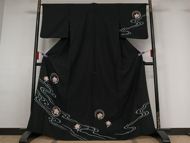 平和屋着物▽訪問着　単衣　流水花文　黒地　金彩　洗える着物　AABH9849jh