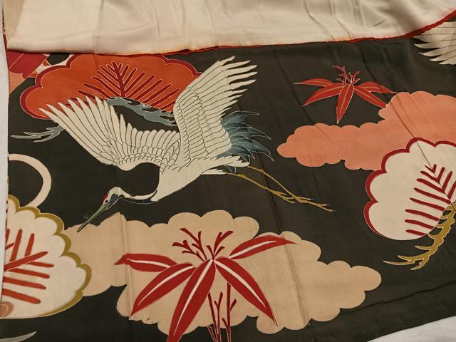 平和屋本店●アンティーク　大正ロマン　振袖　駒刺繍　松竹梅群れ鶴御所車文　黒地　金彩　正絹　逸品　AABI0467ph_7