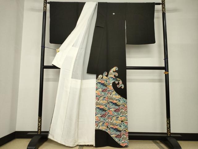 平和屋着物●豪華黒留袖　紅型　刺繍　立波文　金糸　正絹　逸品　AABI0776ck_1