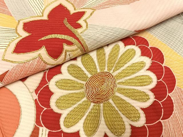 平和屋着物●アンティーク　大正ロマン　訪問着　駒刺繍　舞花文　金彩　正絹　逸品　AABI1960fy_4