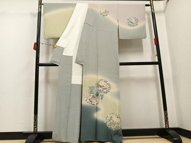 平和屋着物●十日町　加賀草木友禅の第一人者　田村哲彦　訪問着　松竹梅風景文　暈し染め　正絹　逸品　AABI6280ph_1