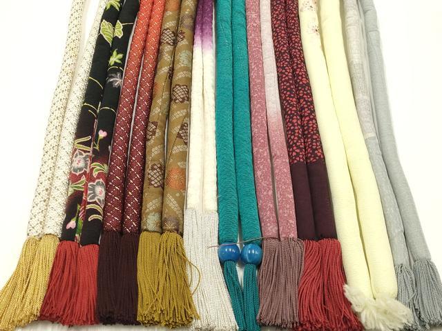 平和屋着物●和装小物　上質な帯締め10本セット　丸ぐけ　刺繍　金銀糸　銀通し地　暈し染め　飾り玉　撚り房　逸品　AABI8657ay