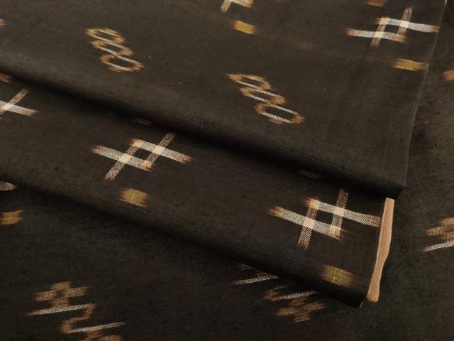平和屋着物●国指定重要無形文化財　本場久米島紬　手織　正絹　逸品　AABJ1447ck 32,110円