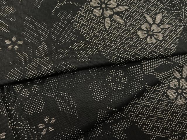 平和屋着物▽本場大島紬 単衣 切り嵌め草花文 黒地 正絹 逸品 BAAS8022yc
