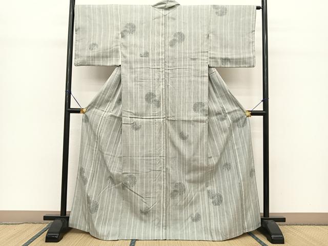 平和屋着物●結城紬　100亀甲　飛び亀甲柄　雪輪重ね文　正絹　逸品　CAAT9305dy 平和屋着物○結城紬 100亀甲 飛び亀甲柄 雪輪重ね文 正絹 逸品 CAAT9305dy