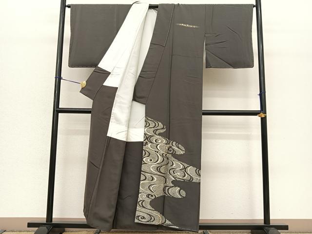 平和屋着物●金彩友禅作家　金彩の魔術師　堀省平　金煌織　振袖　草花文　銀彩　十二単衣風　正絹　逸品　AAAZ0082zg 平和屋着物○金彩友禅作家 金彩の魔術師 堀省平 金煌