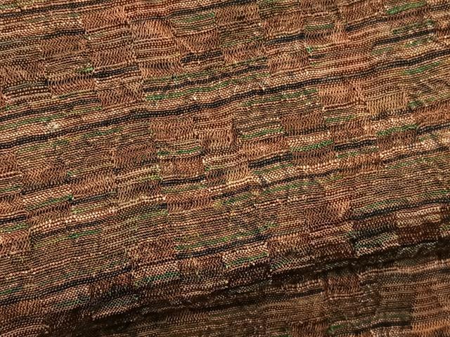 平和屋着物●菅原工房　菅原結作　漢方染紬　小紋　ふくれ織　横段文　正絹　逸品　未使用　BAAT6653hv 平和屋着物○菅原工房 菅原結作 漢方染紬 小紋 ふくれ織 横