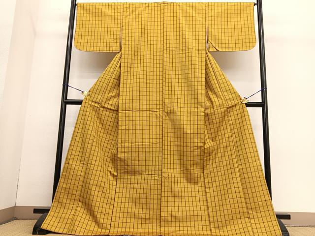 平和屋着物●黄八丈　紬　格子柄　ロング丈 　正絹　逸品　未使用　BAAT6695hv