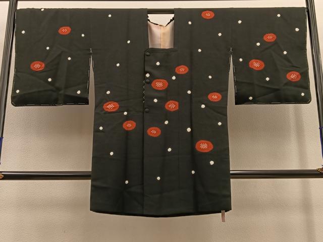 平和屋着物＃道行コート　ロング丈　絞り　光琳菊　黒地　正絹　逸品　未使用　BAAT8935gt