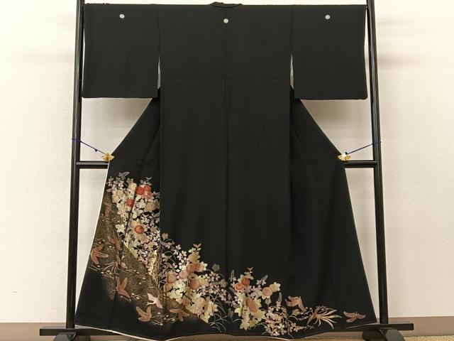 B06週末限定価格！☆未使用保管品☆ 吉祥花文 金彩 豪華 黒留袖6点セット 留袖レンタル 特選手刺繍 ts253 黒留袖 結婚式 母親 フルセット