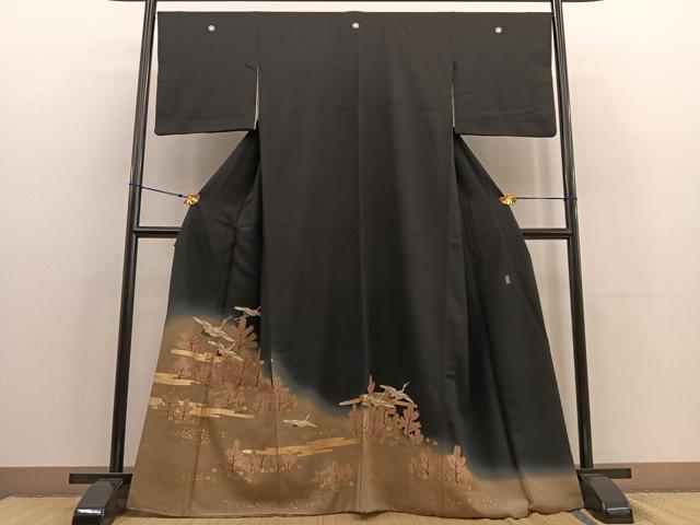 平和屋着物○豪華黒留袖 飛鶴草花文 暈し染め 正絹 逸品