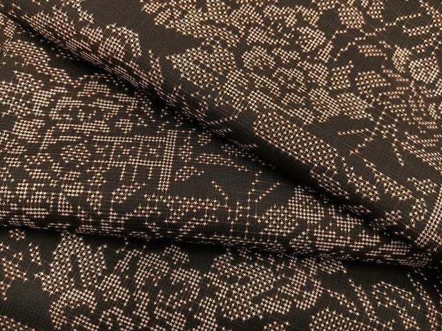 平和屋着物●本場大島紬　7マルキ　草花尽くし　正絹　逸品　BAAU4767gt