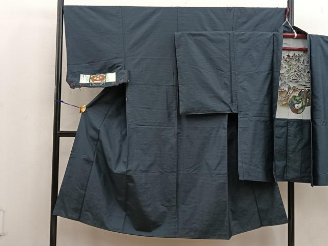 平和屋着物●男性　本場大島紬　アンサンブル　吉祥文　証紙付き　正絹　逸品　BAAV8322mz