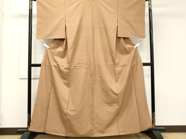 平和屋着物●上質な紬　色無地　伽羅色　正絹　逸品　CAAR8046vf 平和屋着物○上質な紬 色無地 伽羅色 正絹 逸品 CAAR8046vf