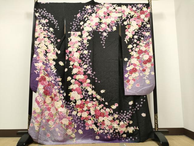 平和屋着物●豪華振袖　流水草花文　暈し染め　銀通し地　正絹　逸品　CAAP7120hy