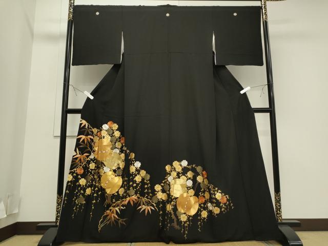 平和屋着物●豪華黒留袖　駒刺繍　吉祥枝花文　金銀彩　正絹　逸品　CAAQ9492th