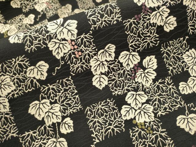平和屋着物●九寸名古屋帯　唐織　市松葡萄蔦の葉文　正絹　逸品　CAAR1351hy 平和屋着物○九寸名古屋帯 唐織 市松葡萄蔦の葉文 正絹