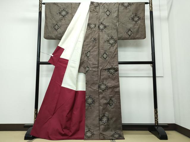 平和屋着物○本場大島紬 源氏車花文 黒地 さが美扱い 正絹 逸品 AABA0148zg