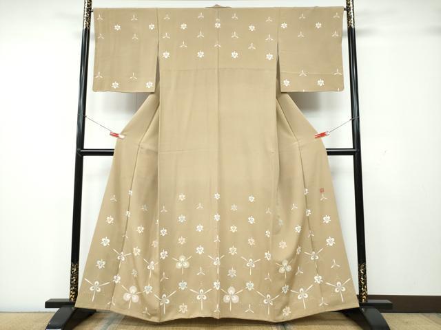 平和屋着物●訪問着　作家物　刺繍　舞花文　正絹　逸品　CAAR8106vf