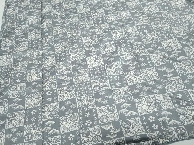 平和屋着物○本場染大島紬 型染め 市松花蝶文 正絹 逸品 CAAR8334vf