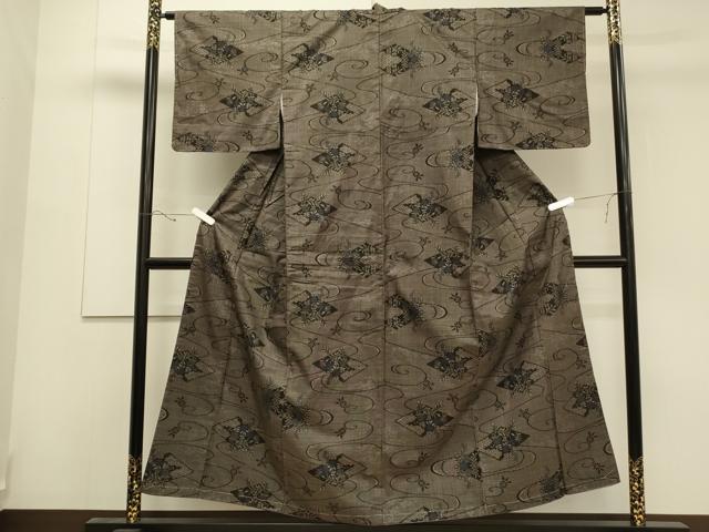 平和屋着物●本場大島紬　7マルキ　泥染め　よろけ縞　証紙付き　正絹　逸品　未使用　CAAS7588yc 平和屋着物○本場大島紬 7マルキ 泥染め よろけ縞 証紙付き 正絹 逸品