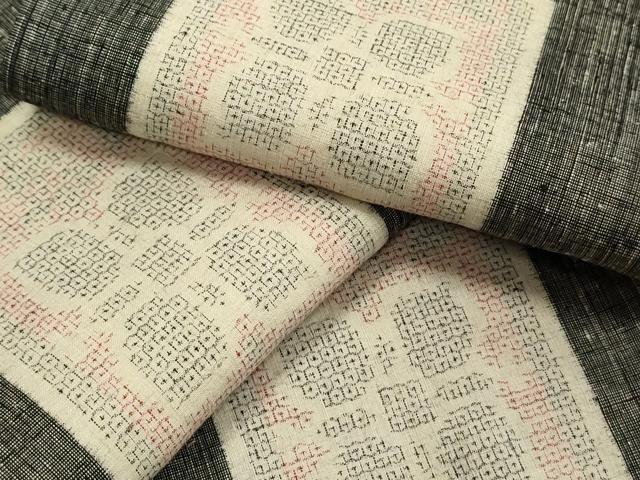 平和屋着物●本場結城紬　100亀甲　吉祥花文　正絹　逸品　CAAS0069th