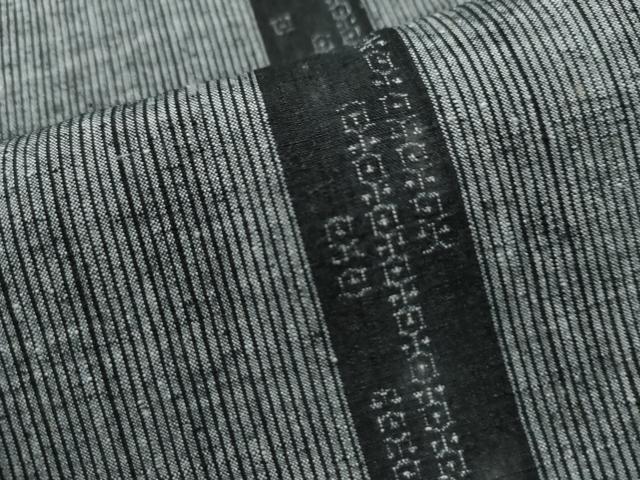 平和屋着物○本場結城紬 重要無形文化財 100亀甲 縞 正絹 逸品 未